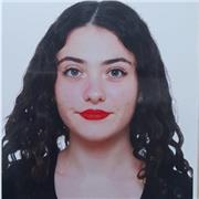Soy estudiante de Ingeniería e imparto inglés para estudiantes de primaria, ESO y bachillerato.
